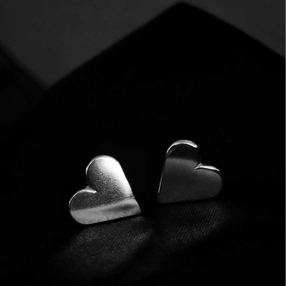 Clous d'oreilles coeur, bijou message d'amour en argent 925, fait main à Yverdon