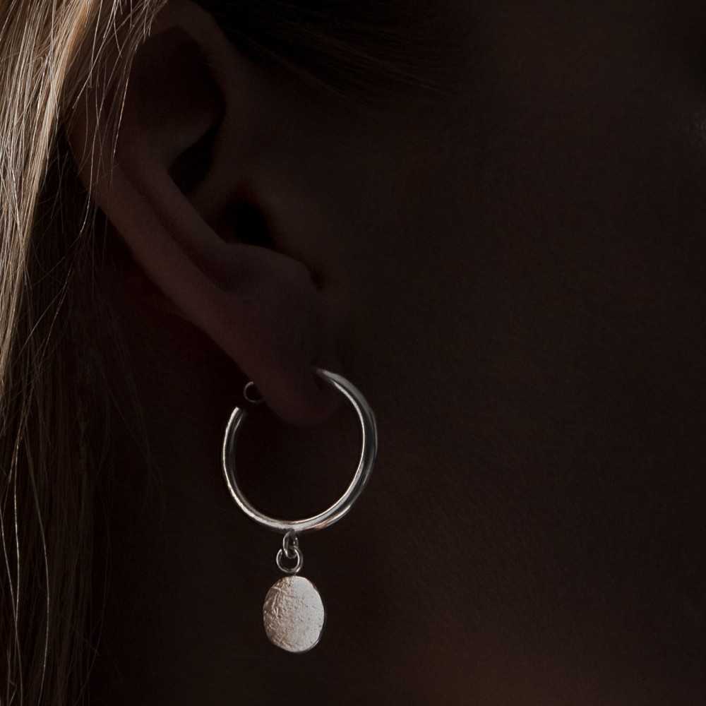 Boucles d'oreilles pampilles organique en argent 925 pour femme, fait main à Yverdon en Suisse romande