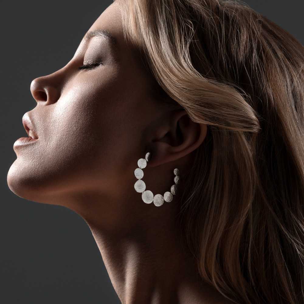 Boucles d'oreilles organiques en argent 925 pour femme, bijoux fait main à yverdon, en Suisse romande