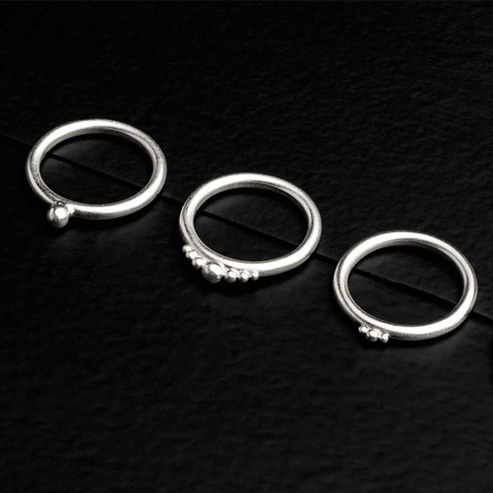 Bagues faites main en argent 925 pour femme, bijoux minimalistes, création arisanale à Yverdon Suisse