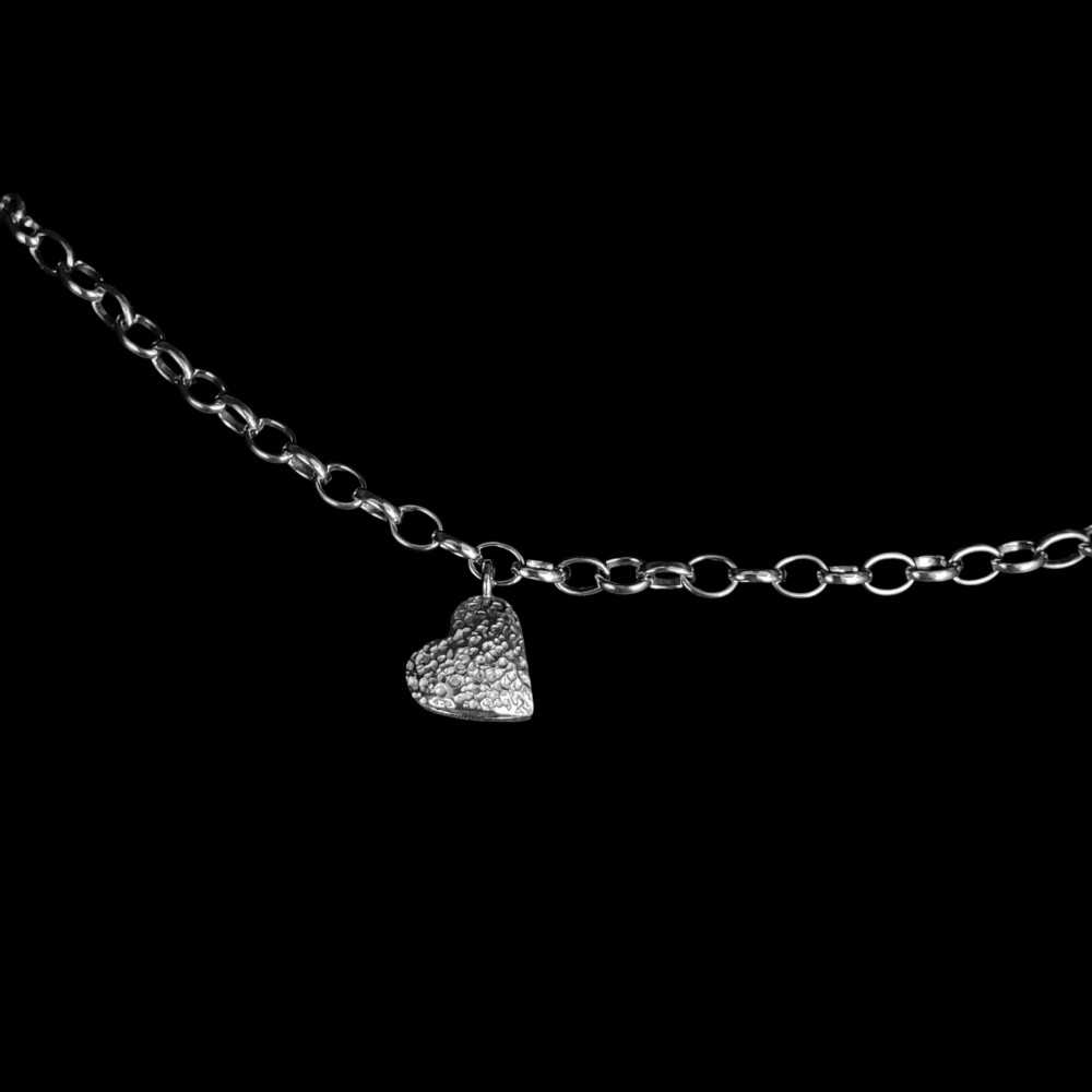 Bracelet coeur en argent 925, collection love, bijou d'amour fait main en Suisse à Yverdon