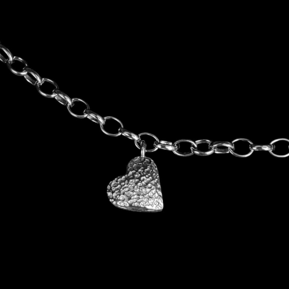 Bracelet coeur en argent 925, collection love, bijoux pour la saint valentin, bracelet d'amour fait main en Suisse