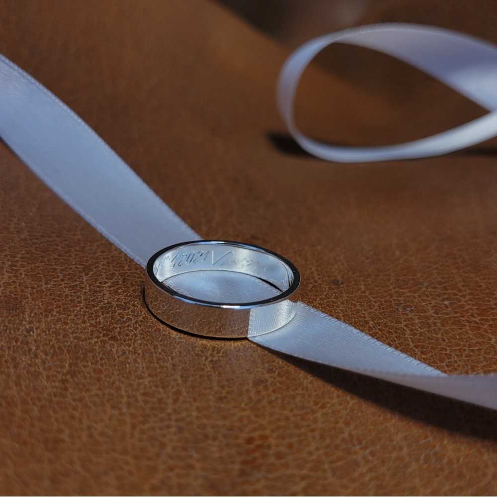 Bague de fiançaille en argent 925 avec gravure intérieure inspirée des fleurs oeillets barbus