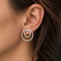 Grande puce d'oreille en argent 925 double cercle fait main en Suisse. Bijoux artisanaux à offrir.
